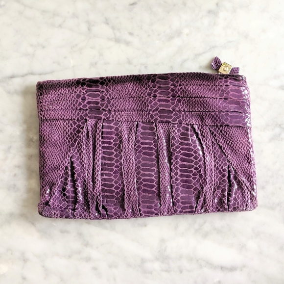 Liz Claiborne purple leather clutch - Picture 2 of 4